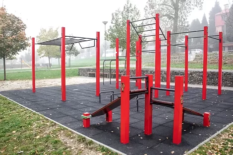 Workout playground under the Gymnasium
