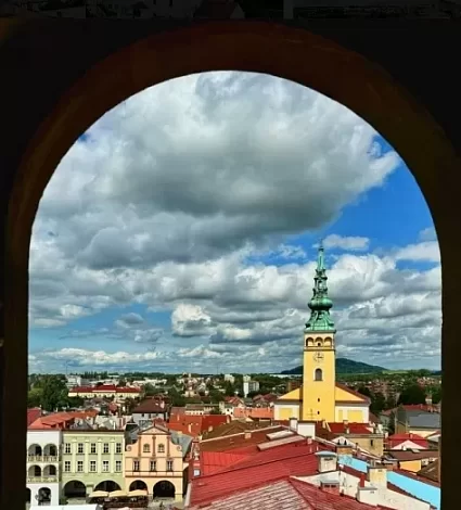 Nový Jičín nabízí pohled na město z&nbsp;kostelní věže