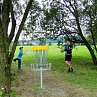 Půjčovné trekingových holí a&nbsp;disků na Discgolf