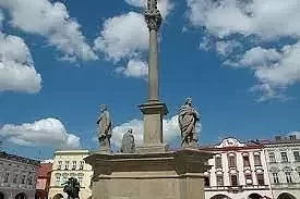 Kolumna z&nbsp;figurą Matki Boskiej i&nbsp;fontanną (kolumna morowa)