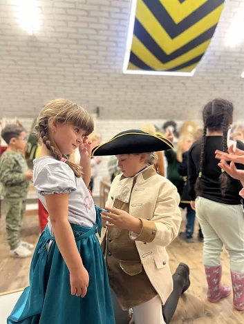 Střípky z&nbsp;Tajuplného Laudonova domu