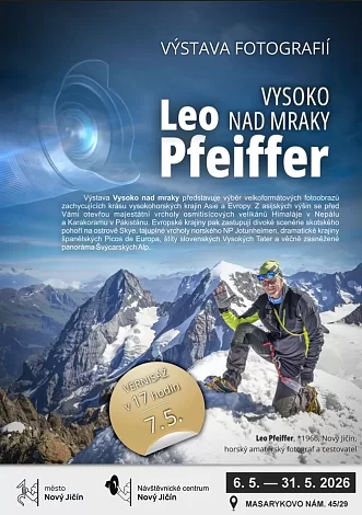 Vernisáž výstavy fotografií „Vysoko nad mraky“