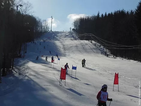 Lyžařský areál Svinec (3 km)
