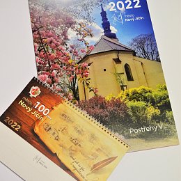 Nástěnné a stolní kalendáře pro rok 2022